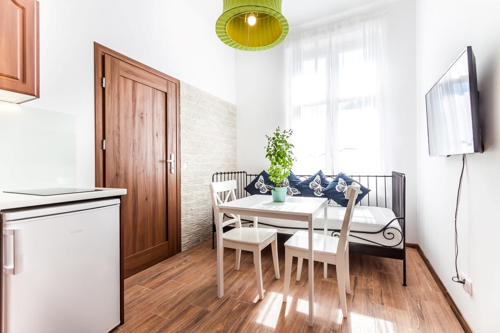 Lupolo Apartments Skwerowa Красков Екстериор снимка